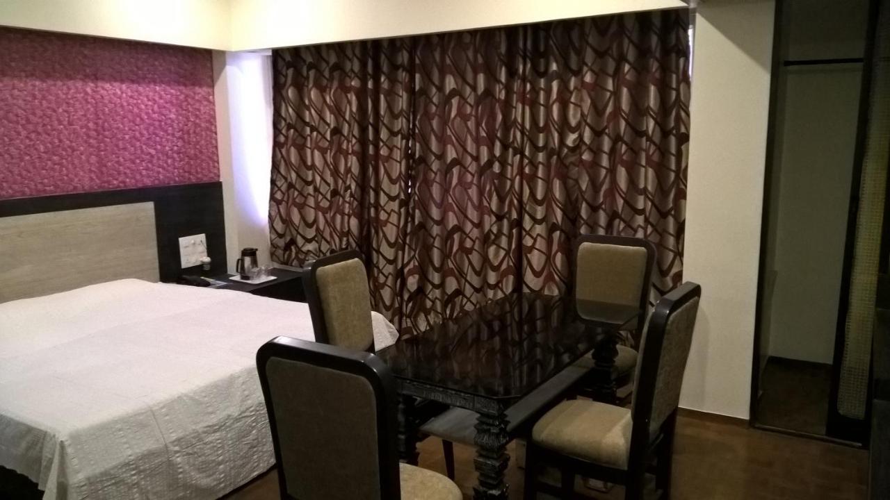 Hotel Supreme Madurai Extérieur photo